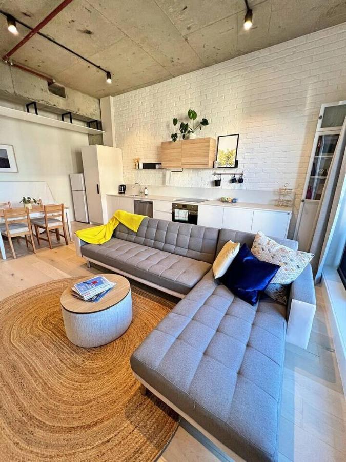 Industrial Yet Modern, 1Bd 1Bth Apt - Woden Phillip Exterior photo