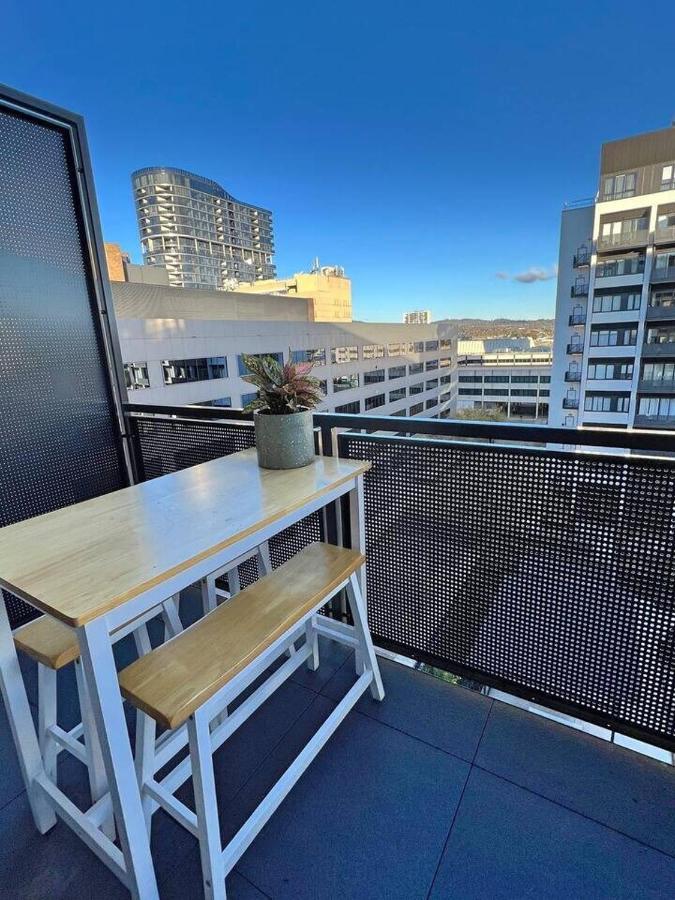 Industrial Yet Modern, 1Bd 1Bth Apt - Woden Phillip Exterior photo